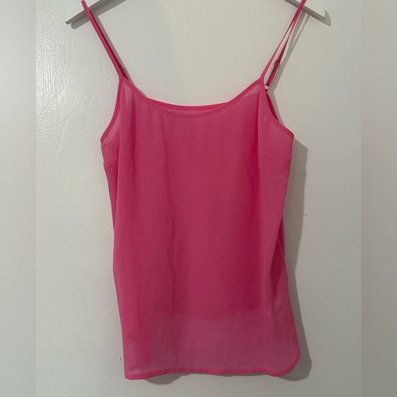Tops - Brand new never worn pink mesh cami